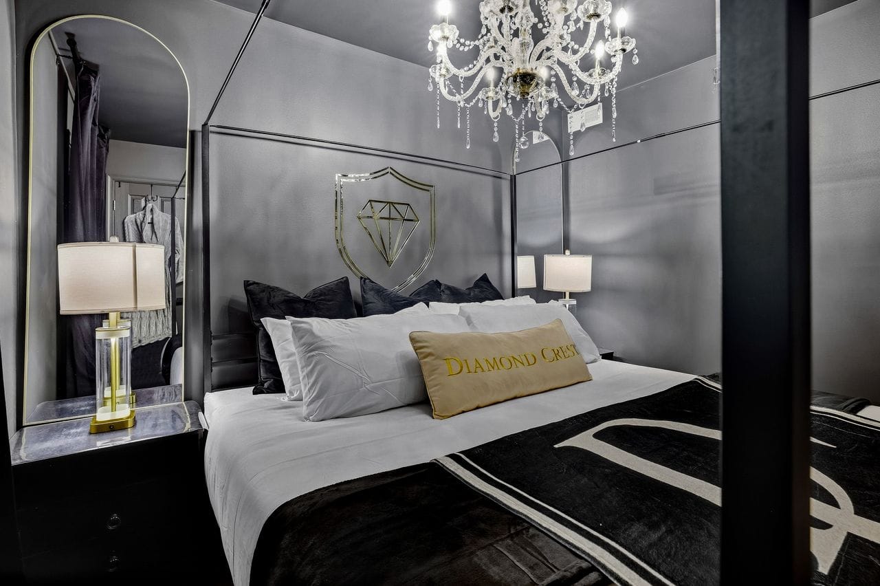 Diamond Crest suite